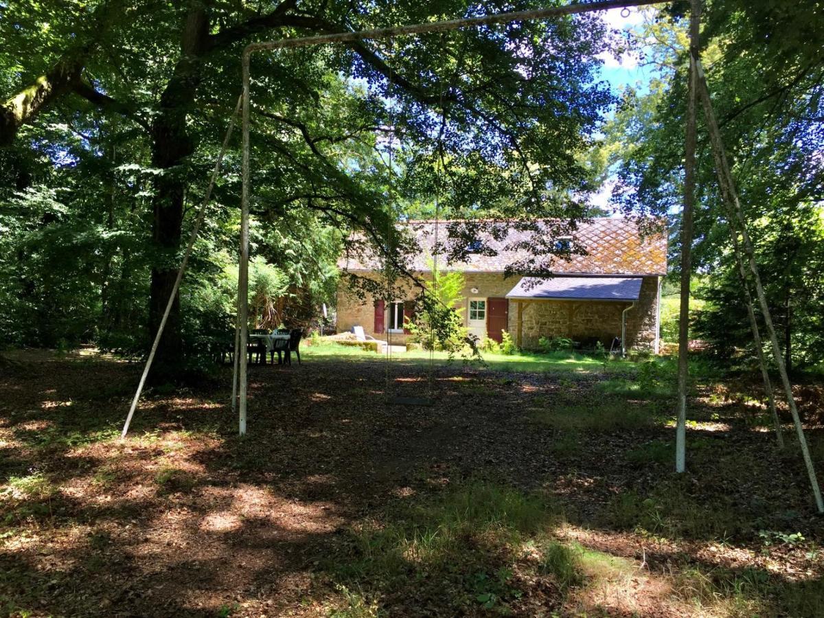 Gites Chateau Le Bois Saint-Julien-aux-Bois Экстерьер фото