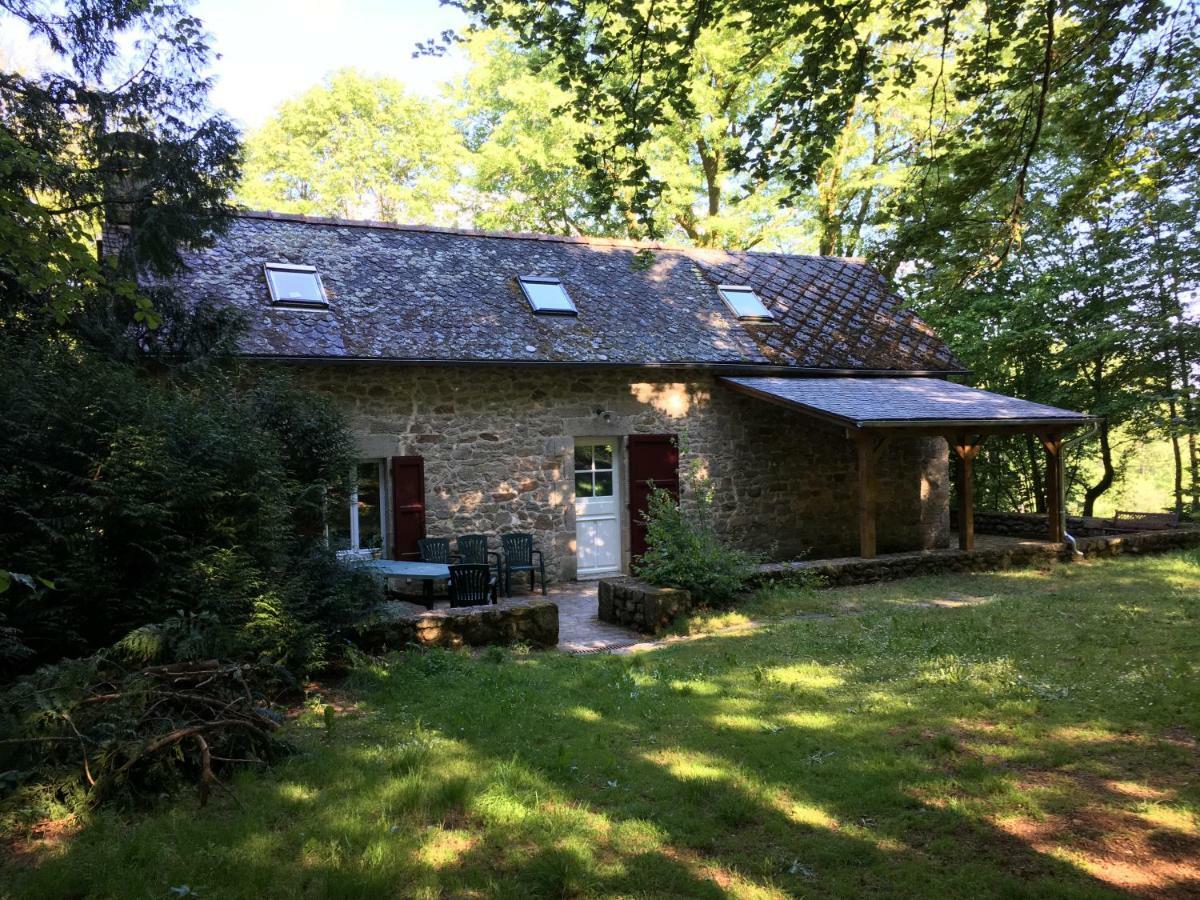 Gites Chateau Le Bois Saint-Julien-aux-Bois Экстерьер фото