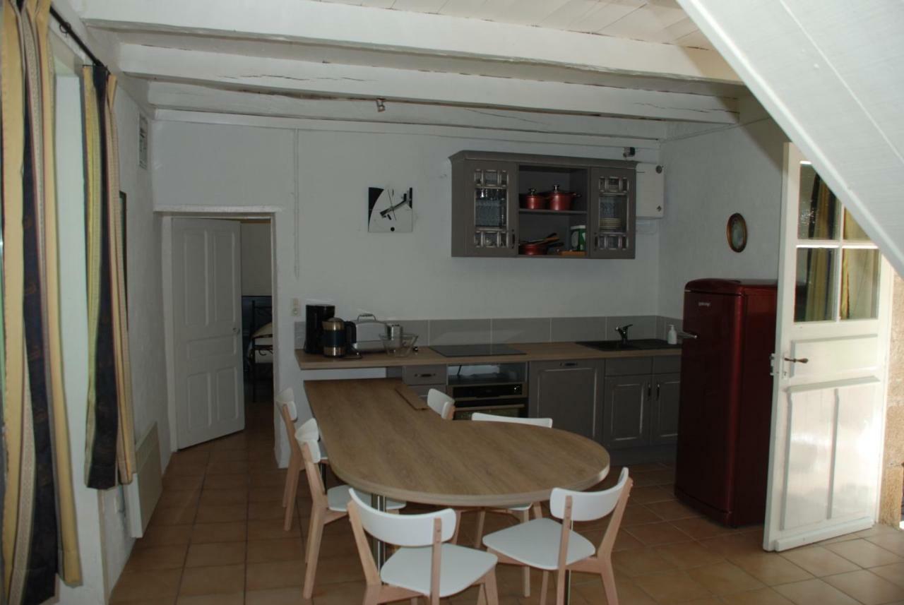 Gites Chateau Le Bois Saint-Julien-aux-Bois Экстерьер фото