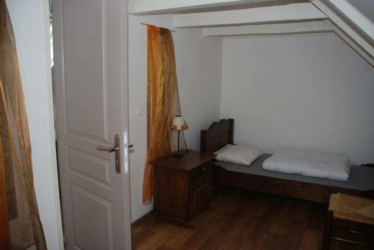 Gites Chateau Le Bois Saint-Julien-aux-Bois Экстерьер фото